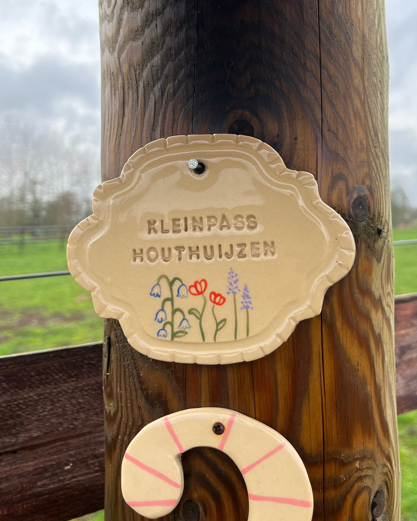 House number sign